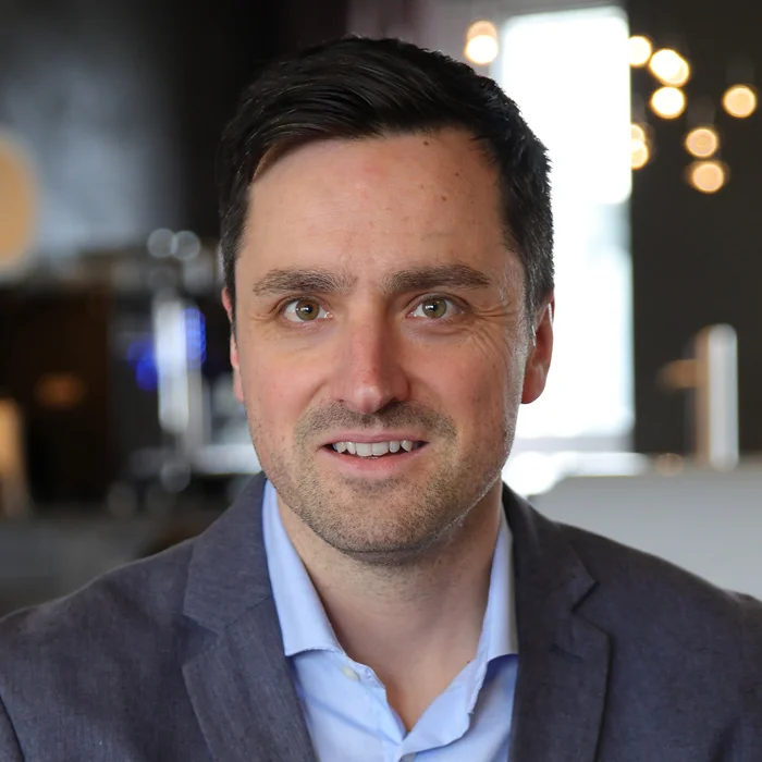 Moritz_Steffan_700x700px